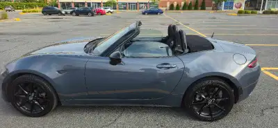2020 Mazda MX-5 Miata GS – Automatic VIN: JM1NDAC71L0413171 Polymetal Gray with only 35,000 km! Beau...