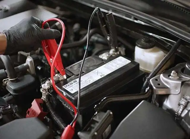 Battery Replacement/Testing/Trickle Charge586457760232919041