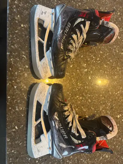 Bauer Vapor X5 Pro Junior skates, View more