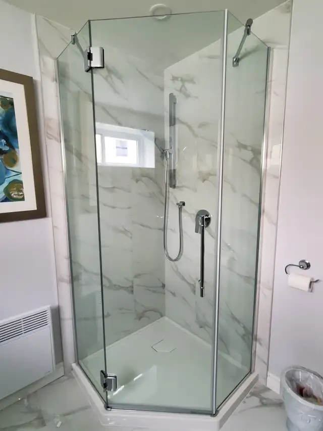 Service d'installation de portes de douche in Windows, Doors & Trim in City of Montréal - Image 4
