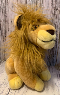 Vintage The Lion King Simba/Mufasa Plush / Lemonwood Asia Ltd.