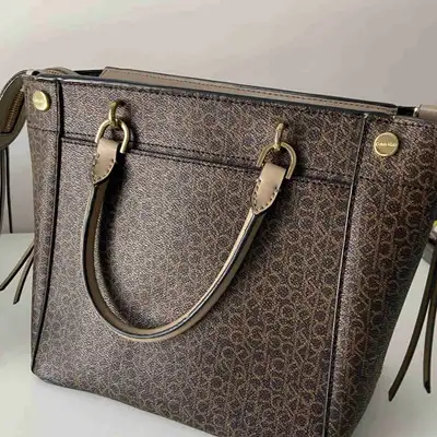 Calvin Klein handbag – good condition, View more