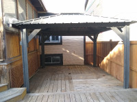 Visscher 10' x 10' wood frame gazebo with metal roof