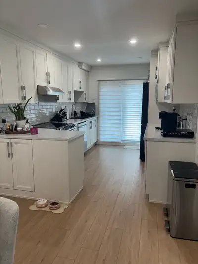 2 Beds 1 Bath Apartment