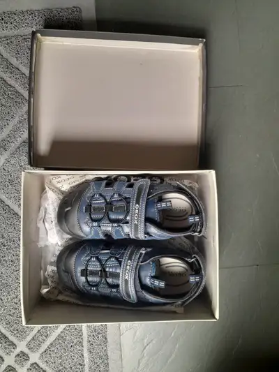 Geox Boys Sandals size 2 (Big Kids) or 33, New ($70 original), View more
