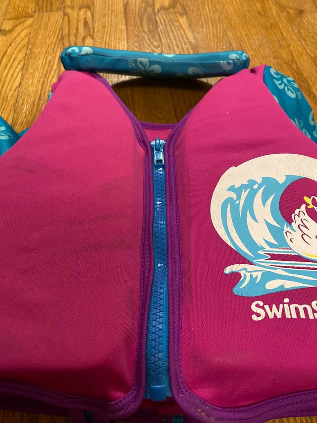 Swim School UPF50 Swim Training Vest - REDUCED  in Water Sports in Oakville / Halton Region - Image 4