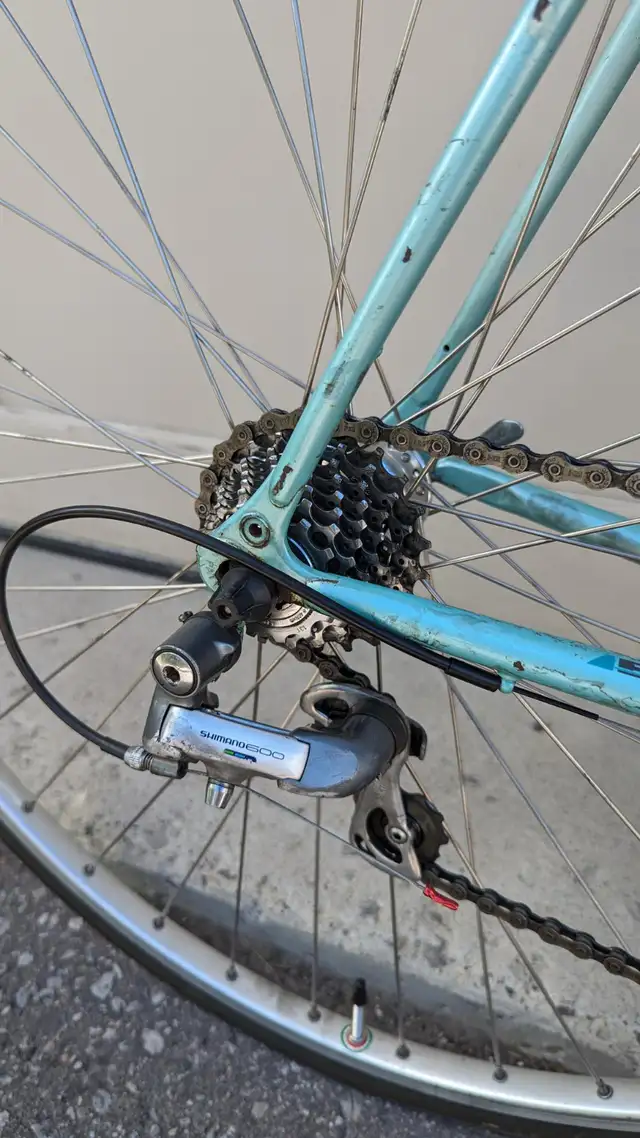 Bianchi Quattro Road Bike in Road in Markham / York Region - Image 7