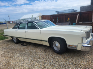 1975 Lincoln Continental