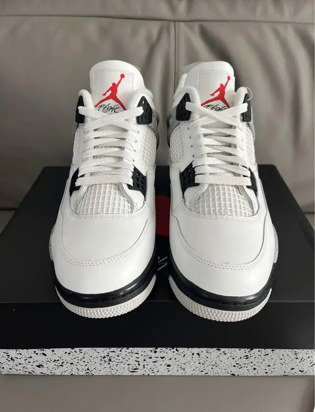 Jordan 4 Retro White Cement  in Men's Shoes in Mississauga / Peel Region - Image 3
