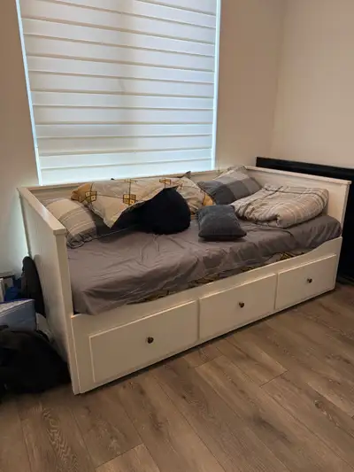 IKEA HEMNES Daybed with 3 Drawers – White, View more