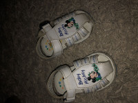 Size 4 toddler sandals 