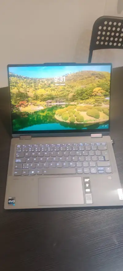 Lenavo Yoga i7, View more