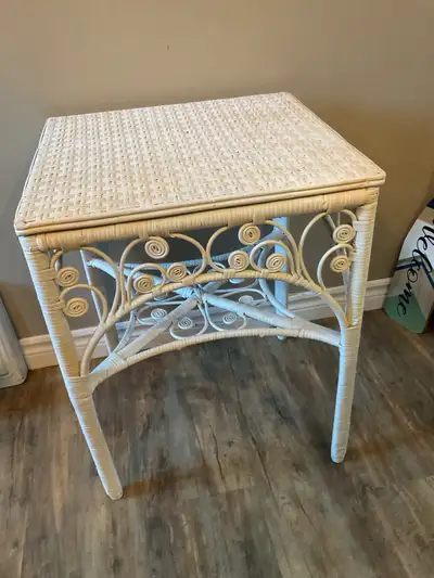 White wicker table, View more