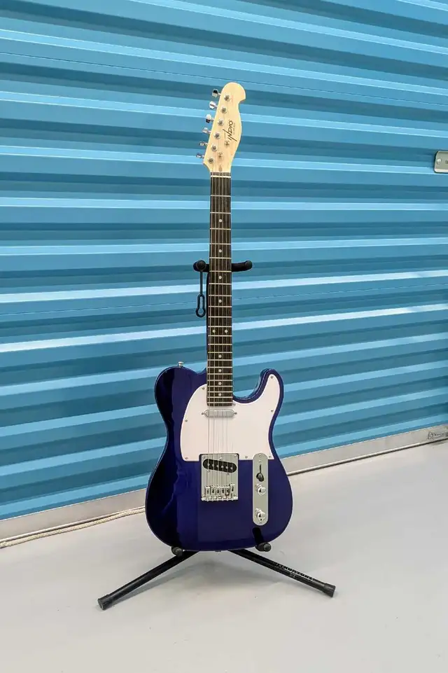 Indio Tele-Style Electric Guitar – Dark Blue,  in Guitars in Markham / York Region - Image 2