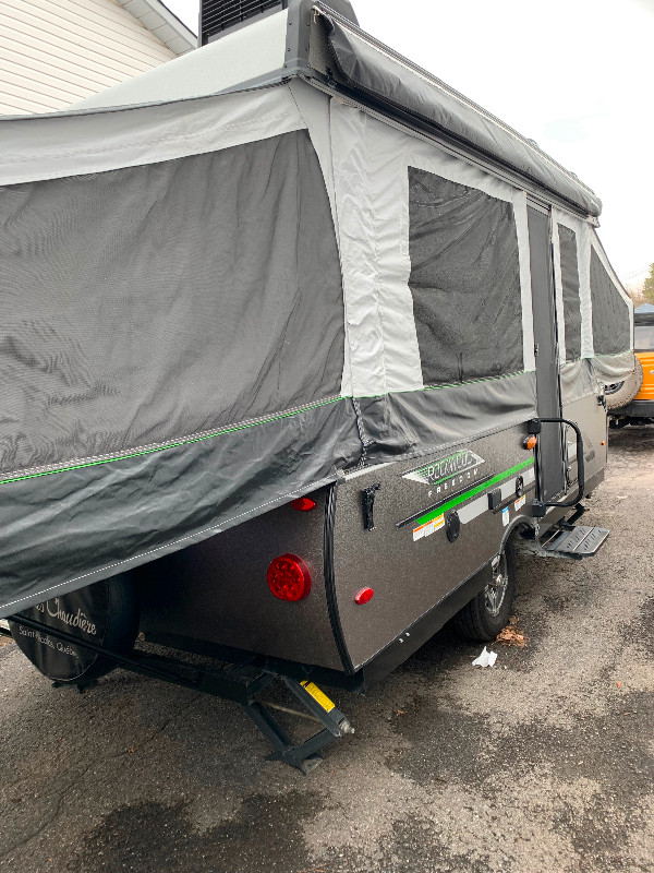 Tente roulotte in RVs & Motorhomes in Gatineau - Image 2