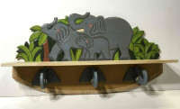 Support mural 'La famille éléphant'