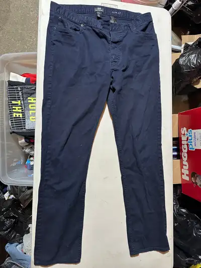 Men’s H&M Pants size 34x32, View more