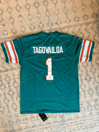 Tua Tagovailoa Miami Dolphins Football Jersey (Size M)