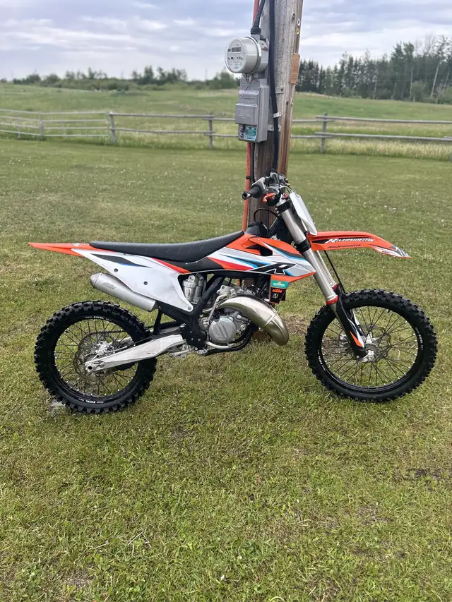 2021 KTM 150 sx in Dirt Bikes & Motocross in Edmonton - Image 2
