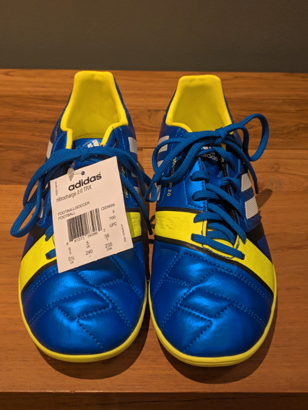 Adidas NitroCharge 2.0 TRX FOOTBALL/SOCCER Shoes Men's 5.5 NWT in Soccer in St. Catharines - Image 3