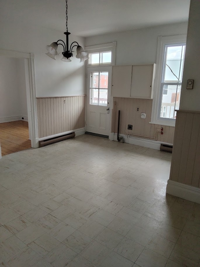 5 1/2 Spacieux Saint-Sauveur — photo 2