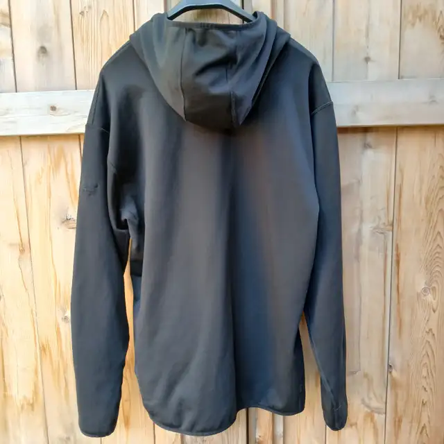 ARC'TERYX Naga Hoody Full Zip Men's XL in Men's in City of Toronto - Image 4