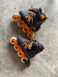 Adjustable Rolling skate for kid 6 to 10 years 