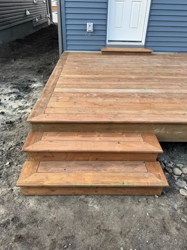 custom deck , patio 62863722834945121