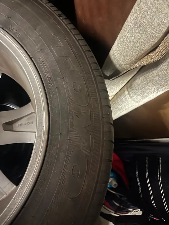 All-season 17” tires on rims - $100 per in Tires & Rims in City of Halifax - Image 3