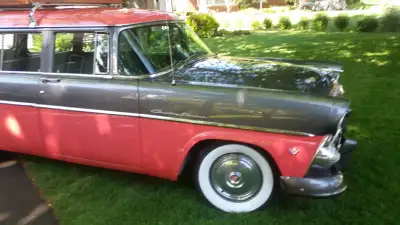 Originally from California .Imported in 2020. Beautiful restoration including 2 tone paint and compl...