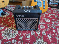Almost new Vox Mini 5 Amp