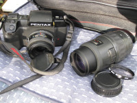 Pentax SF10 35mm Auto Focus SLR Camera Set VGC