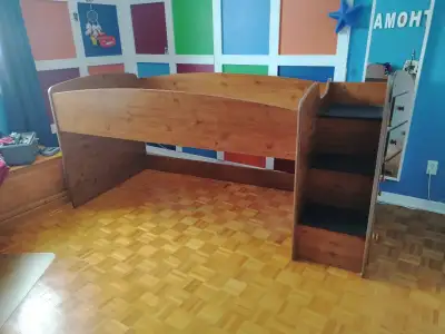 Lit mezzanine pour enfant en bois, de qualité et en bonne condit, View more
