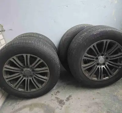 17" Alloy Wheels with Tires – Fits Honda Odyssey (2010) – $380 OBO Set of 4 alloy rims with tires. F...