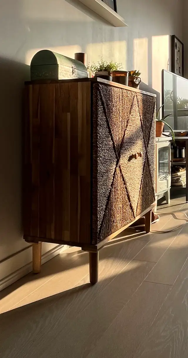 rattan side board buffet cupboard in Hutches & Display Cabinets in City of Toronto - Image 4