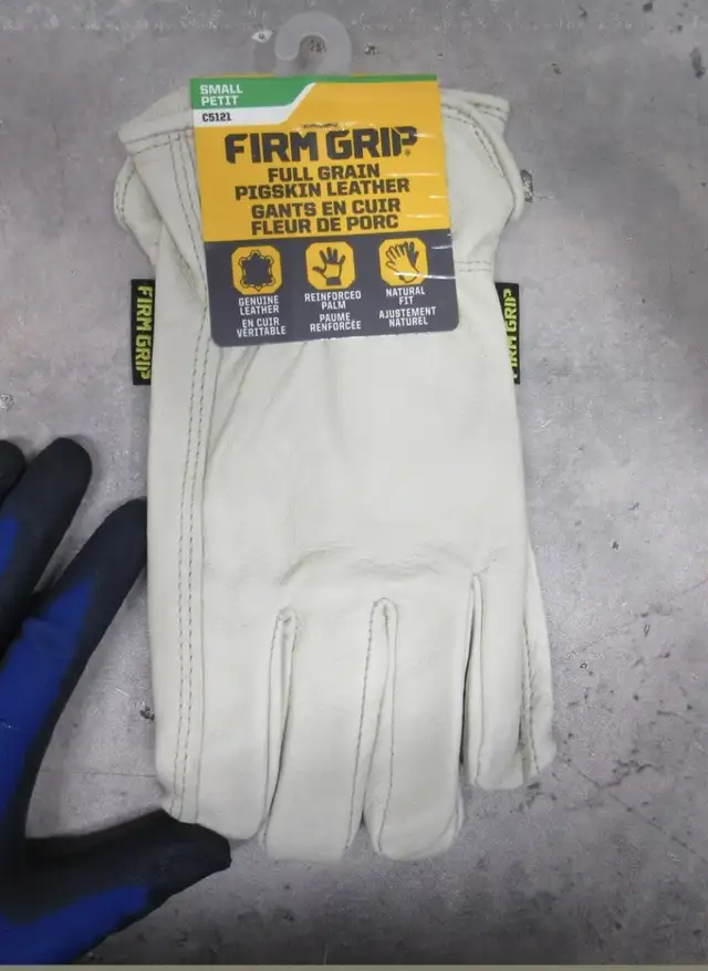 Firm Grip Full-Grain Leather Work Gloves in Men's in Oshawa / Durham Region - Image 4