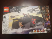 BNIB Lego Black Panther Wakanda Forever War on the Water Toy set