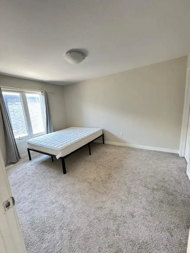 Master Bedroom for Rent
