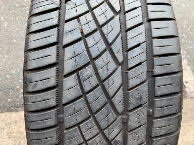 1 x single 245/40/19 Continental extreme contact DWS06 Plus 70% in Tires & Rims in Delta/Surrey/Langley - Image 2