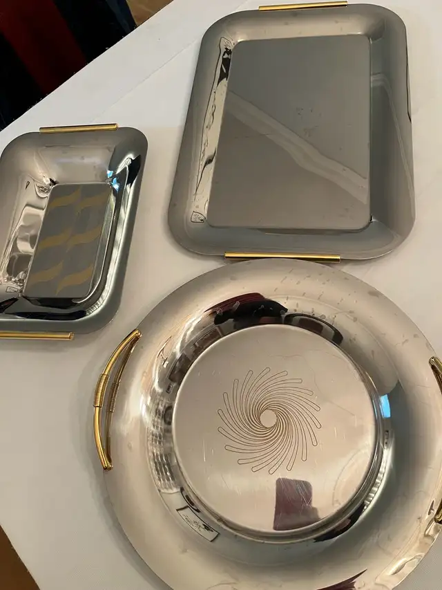 Silver-Plated Trays64840219168897121