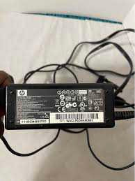 HP laptop AC Adapter charger 