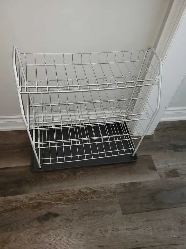 Shoe Rack in Storage & Organization in City of Toronto - Image 2