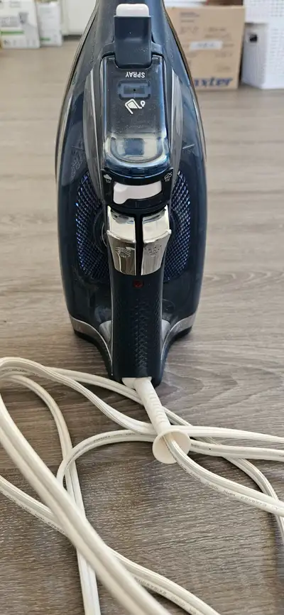 Rowenta accessteam Iron, View more