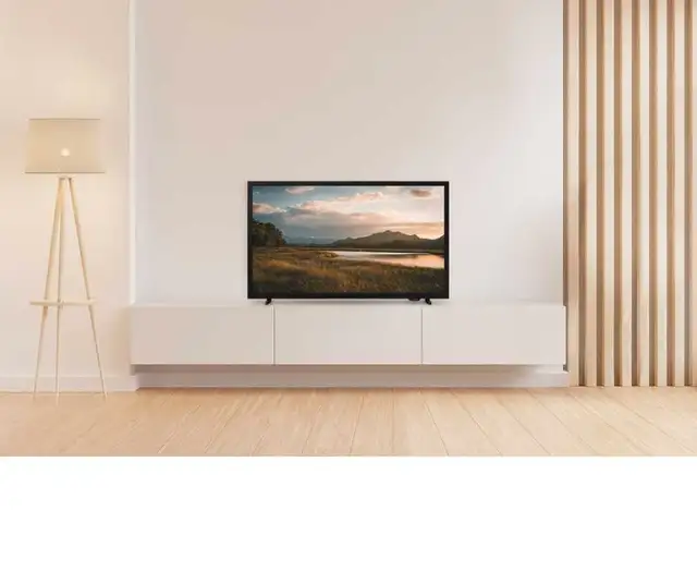Samsung 32 inch TV in TVs in City of Toronto - Image 8