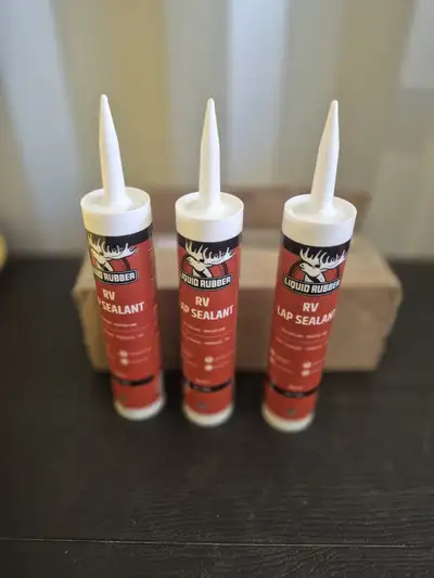 Liquid Rubber RV Lap Sealant, white - 3 tubes, brand new and unopened. Self-levelling, moisture-cure...