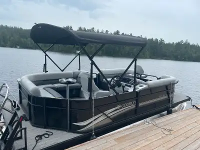 LIKE NEW CONDITION 2020 Godfrey TRI pontoon with only 82hrs! upgraded 90HP Yamaha four stroke offeri...