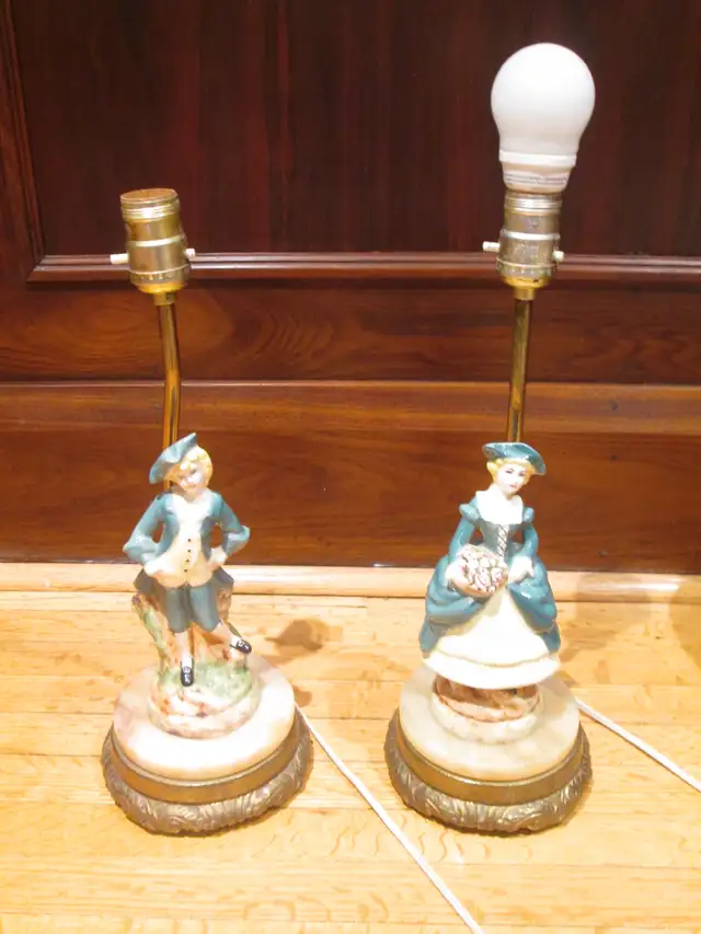 Vintage Table Lamps in Indoor Lighting & Fans in City of Toronto - Image 3