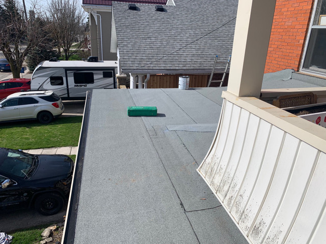 FREE ESTIMATES FOR ALL OF YOUR HOMES EXTERIOR NEEDS! in Roofing in Kitchener / Waterloo - Image 4