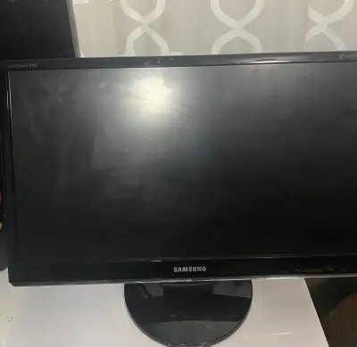 Syncmaster 2494 Samsung monitor, View more