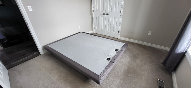 Queen Adjustable Bed Frame in Beds & Mattresses in Grande Prairie